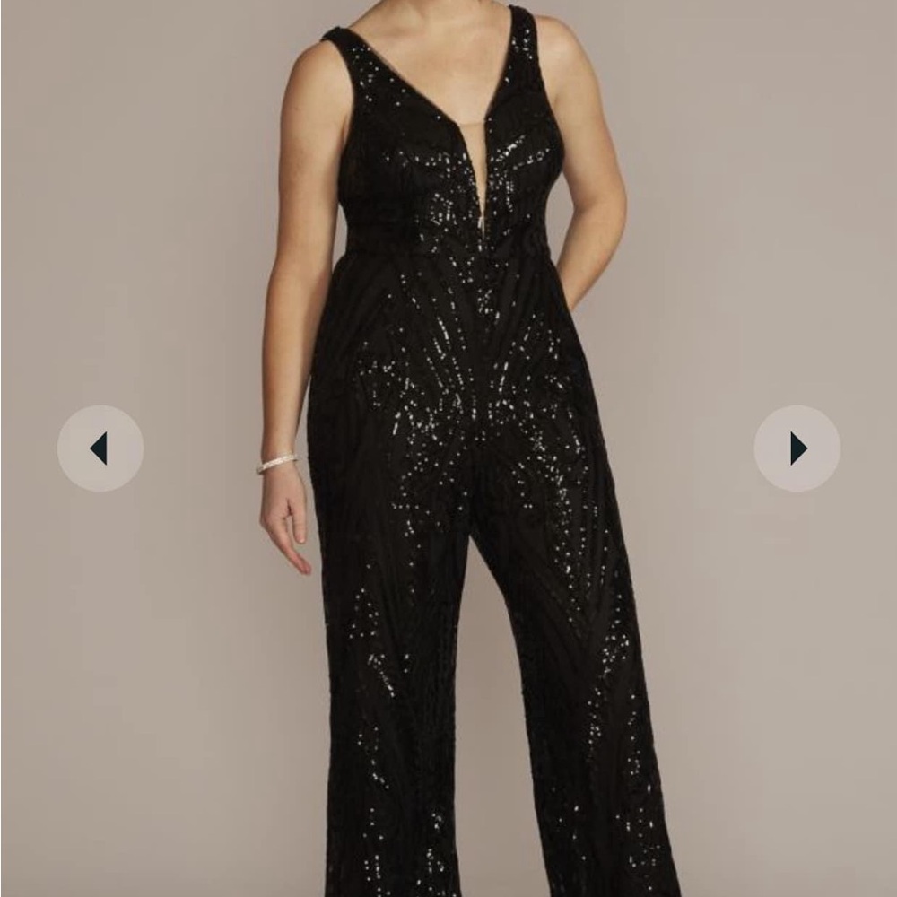 New w tags Wide leg sequin jumpsuit from David’s bridal collection size 10
